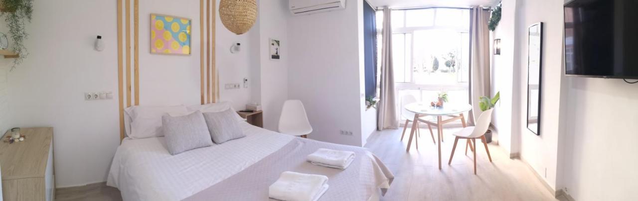Cosy Beach Suite Agata Benalmadena Exterior photo